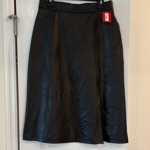 NWT Spanx faux leather midi skirt-large
